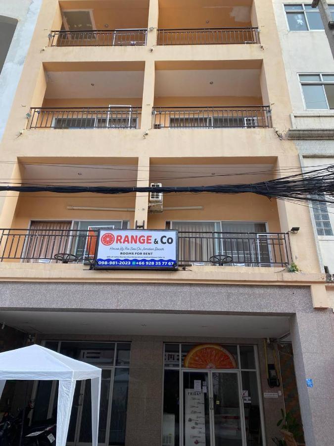 Orange Jomtien Hotel Exterior photo